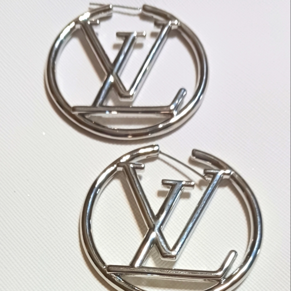 Silver LV Louis Vuitton Lucky Earrings